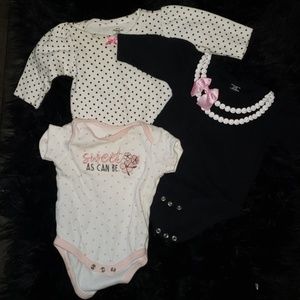 3 baby girl Onesie Deal